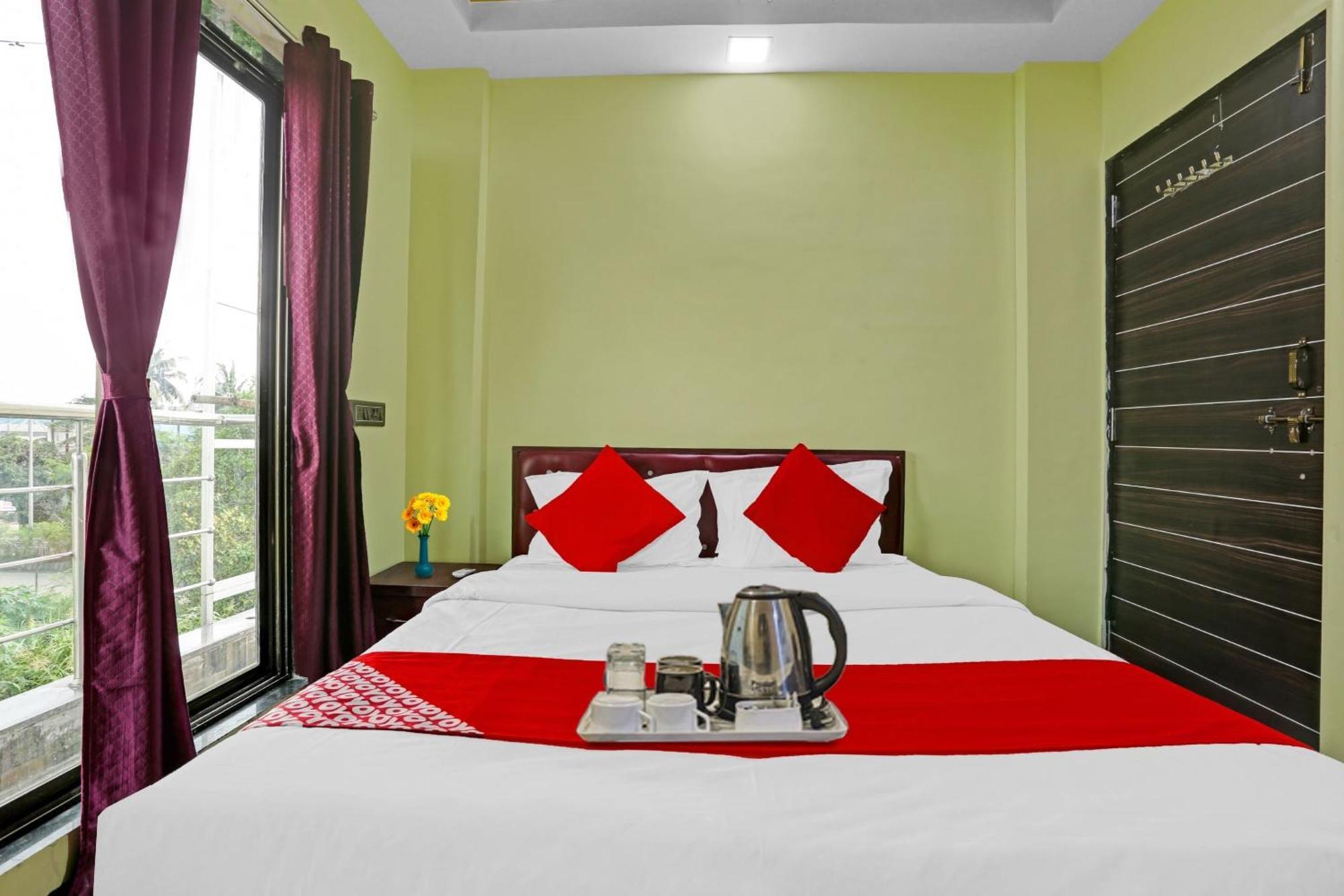 Hotel O Om Sai Residency Lodging And Boarding Taloje Exterior photo